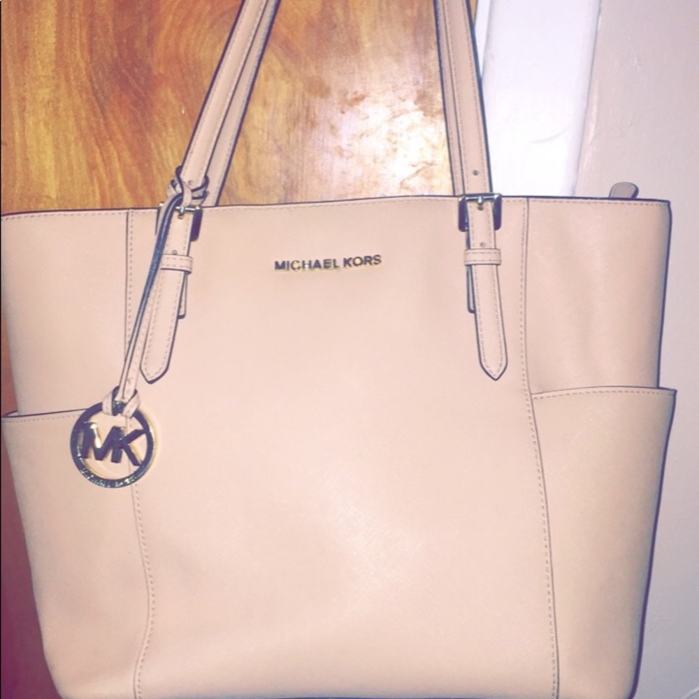 Mk - Picture 2 of 2